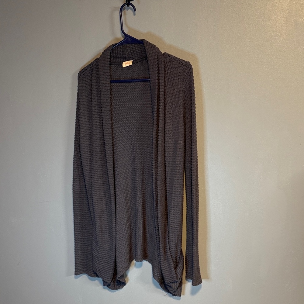 Pixley Textured Knit Cardigan in Gray